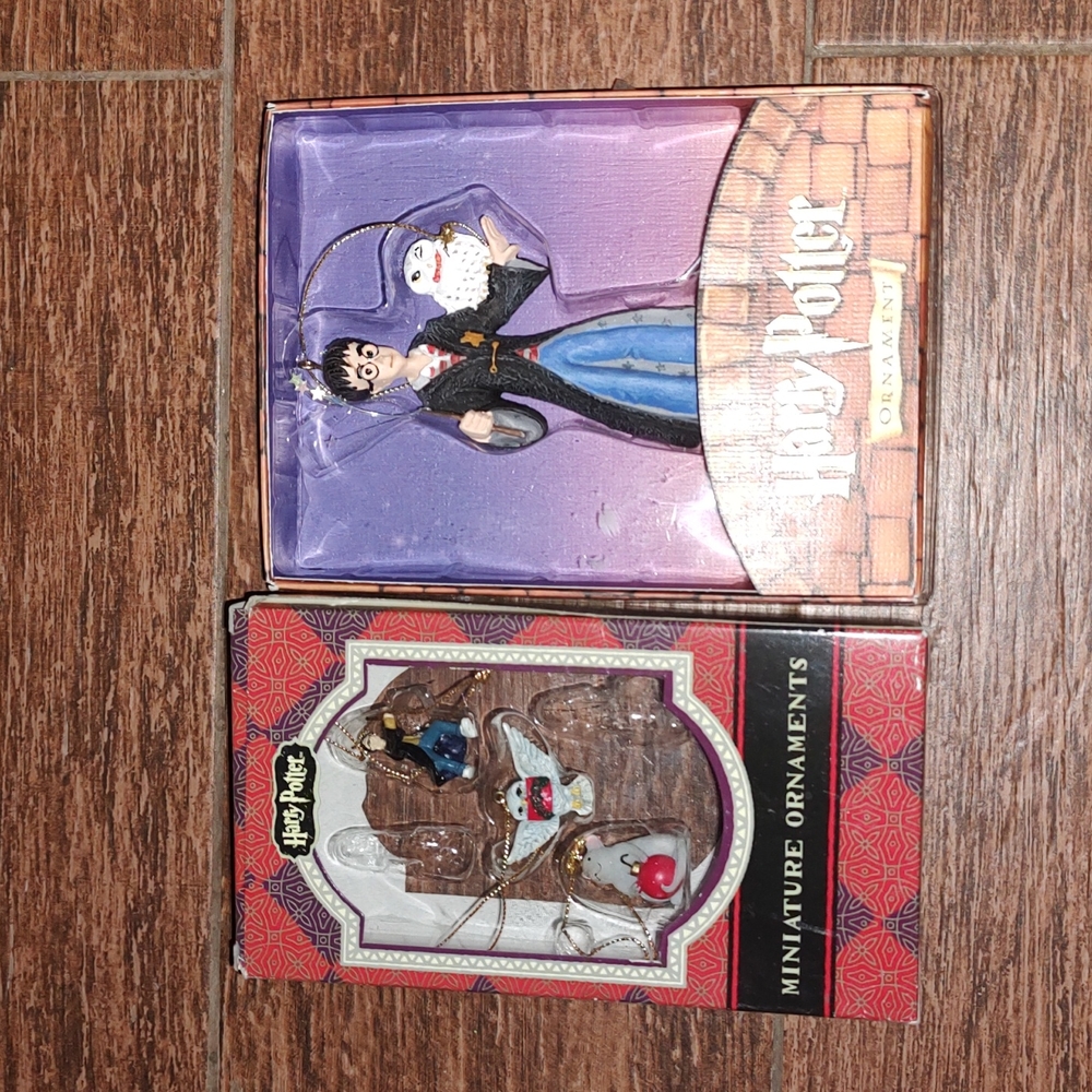 Set of 3 HARRY POTTER Miniature Christmas Ornaments Hermione Hedwig Scabbers +mo